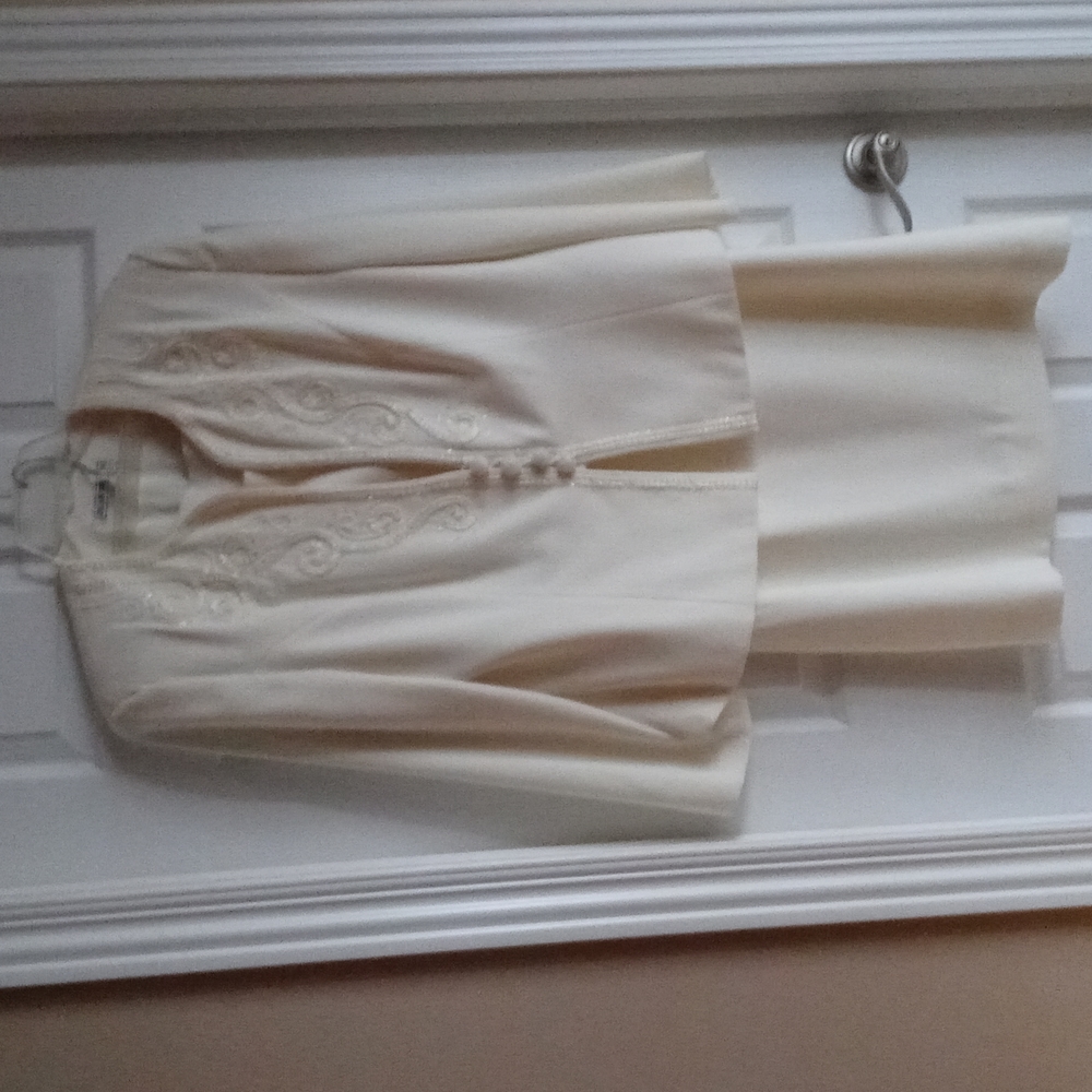 Suit skirt and jacket